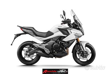 CFMOTO MT 700 - Novità