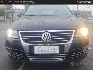 Volkswagen Passat 2.0 FSI Highline #8836
