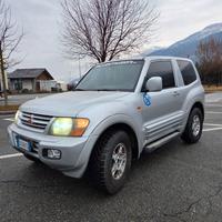mitsubishi pajero 3.2 autocarro 