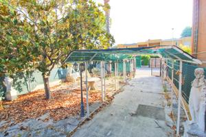 VILLA A SCHIERA A CAMPOMARINO