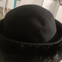 Cappello elegante 