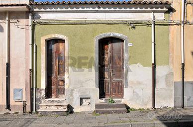 Casa Indipendente - Piedimonte Etneo