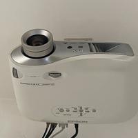 Videoproiettore Epson con telo motorizzato
