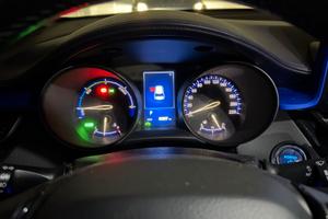 C-HR I 2016 1.8h Style 2wd e-cvt my18