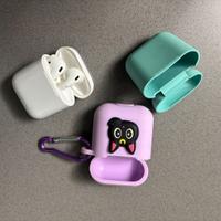 Apple AirPods (1ª generazione) con cover cuffie