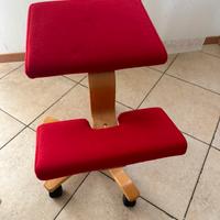 Sedia Stokke ergonomica con ruote