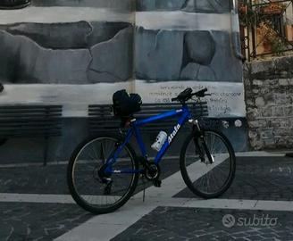 Atala in alluminio,perfetta.