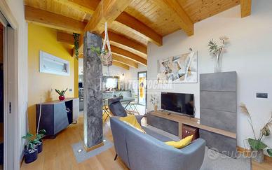 ELEGANTE APPARTAMENTO RISTRUTTURATO, VIA RAUNHEIM,