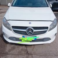 SI VENDE PER RICAMBI MERCEDES CLASSE A W176 15>
