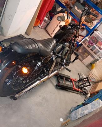 Forty Harley 48