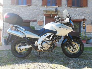 Suzuki DL V-Strom 650 -  Condizioni perfette