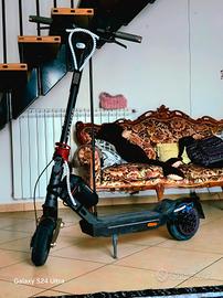 MONOPATTINO NAVEE ST3 PRO CUSTOM