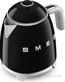Smeg, Bollitore Elettrico Piccolo KLF05BLEU 0,8 L.