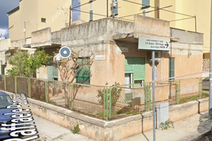 Pallavicino. villetta indipendente+ magazzino