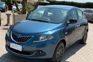 Ypsilon 1.0 5 porte S&S Hybrid Gold Blu Eleganza