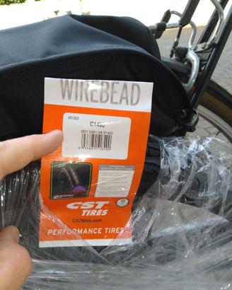 Copertoni gomme bicicletta 28 700x35 antiforatura