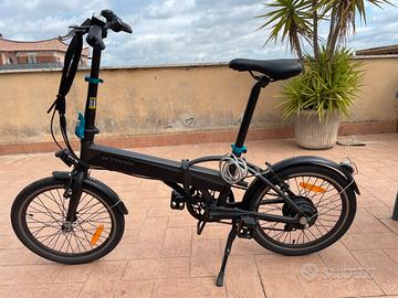 Bicicletta a pedalata assistita pieghevole