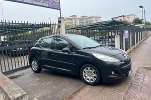 Peugeot 207 1.4 BENZINA KW 70 5p.UsatoGarantito