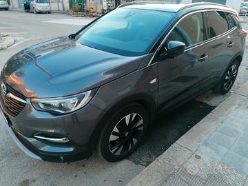 Opel Grandland X - 1.2 130cv