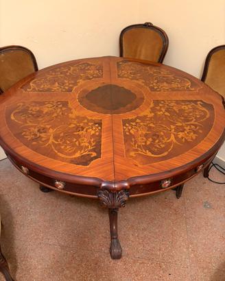 Tavolo rotondo intarsiato 125/160cm con medaglioni