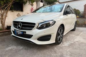 Mercedes b 200