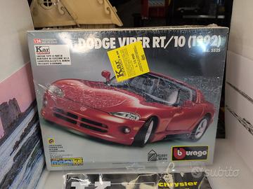 DODGE VIPER RT/10 (1992) Bburago 1/24 KIT 