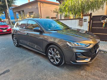 Focus 1.0 ecoboost Hybrid 125 cv ST LINE
