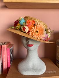 Cappello paglia e fiori