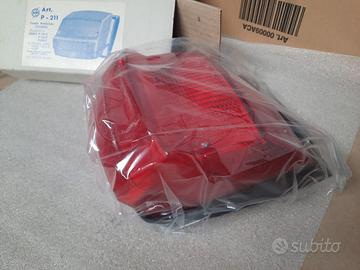 FARO POSTERIORE VESPA PX 125/150/200 COMPLETO