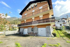 CASA INDIPENDENTE A NIARDO