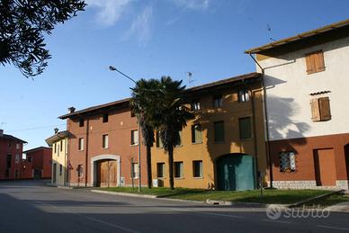 Casa in linea - Mereto di Tomba