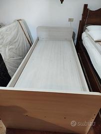 Letto singolo e materasso