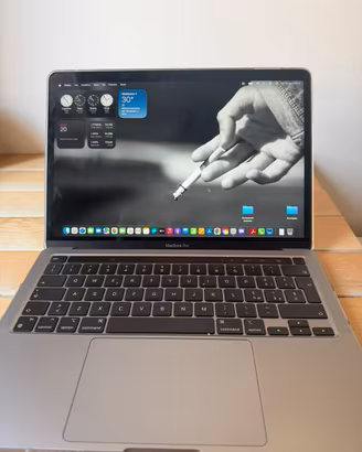 Apple macbook pro 2021 13”