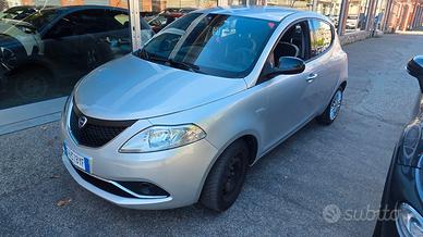 Lancia Ypsilon 1.3 MJT 16V 95 CV 5 porte S&S Silve