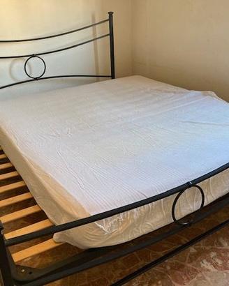 Rete e tastiera letto matrimoniale
