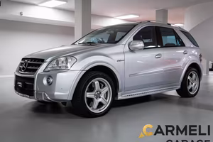 Mercedes ML 63 AMG V-MAX –SERVICE MERCEDES-UFFIC.