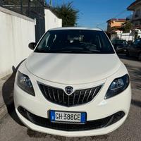 Lancia Ypsilon 1.0 FireFly 5 porte S&S Hybrid Ecoc