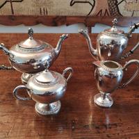 Servizio da tè e caffè in argento 800 anni ’60