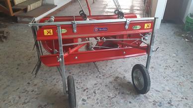 Ranghinatore per motocoltivatore
