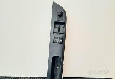 PULSANTIERA ANTERIORE SINISTRA SUZUKI Swift 4° Se