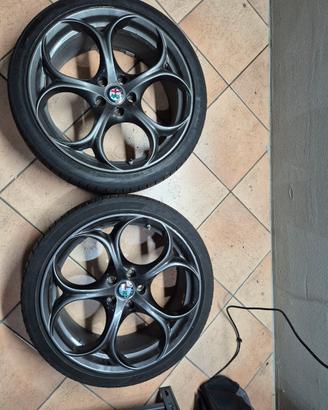 cerchi Alfa Romeo Giulia 19 pollici