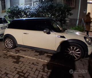 Mini cooper R56 diesel 2011