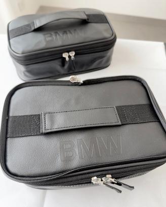 2 Beauty case BMW a scomparti divisibili