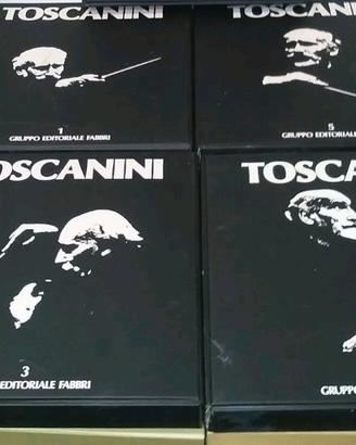 Collezione Toscanin ,4 Volumi + 32 Vinili Classica