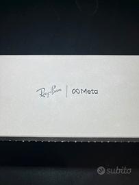 Ray-Ban Meta 1  transition Smart Glasses
