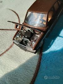 modellino Peugeot 604 V6 SL ( solido)