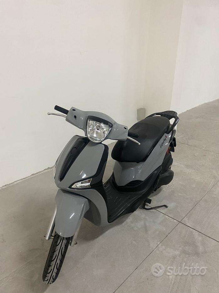 Scooter 50 Cinquantini Piaggio Liberty 125 Liberty 50 2011 Piaggio