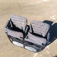 Passeggino gemellare  marca brevi