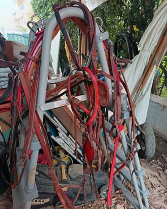 Finimenti come nuovi tipo catanese Foti cuoio