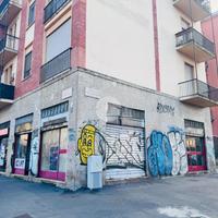 NEGOZIO A MILANO